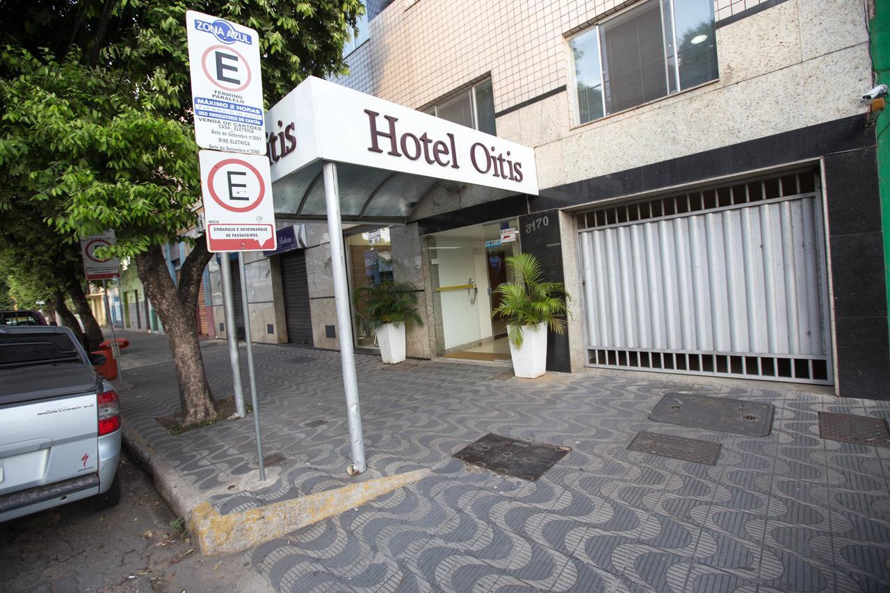 Hotel Oitis Governador Valadares Eksteriør billede